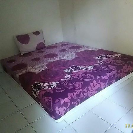 male room @JTH  Maguwo Екстериор снимка